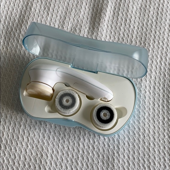 Vanity Planet Spin Brush - Picture 1 of 5